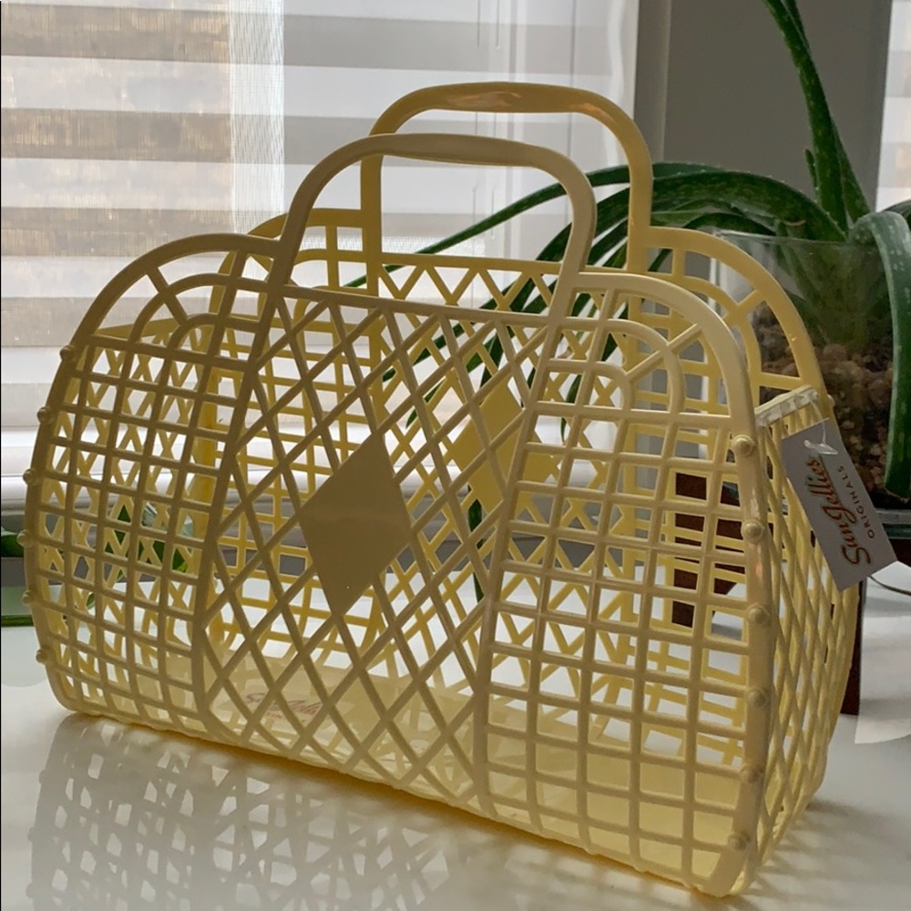 Madewell x Sun Jellies bag in light yellow